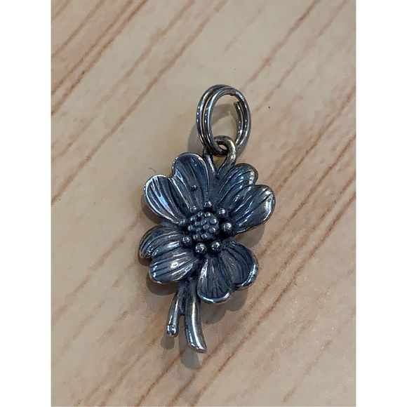 Vintage Dogwood Blossom Flower Sterling Silver Jewelry Charm - Picture 2 of 4